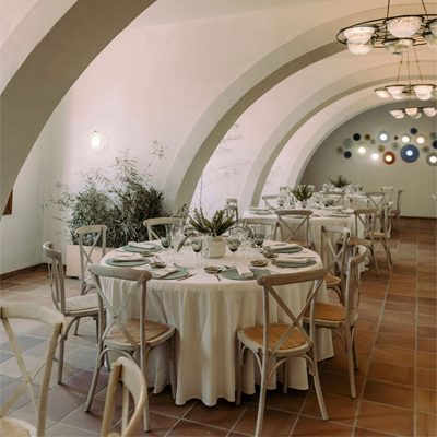 eventos-mallorca-vidrio-soplado-gordiola-mesa-sala-refectorio